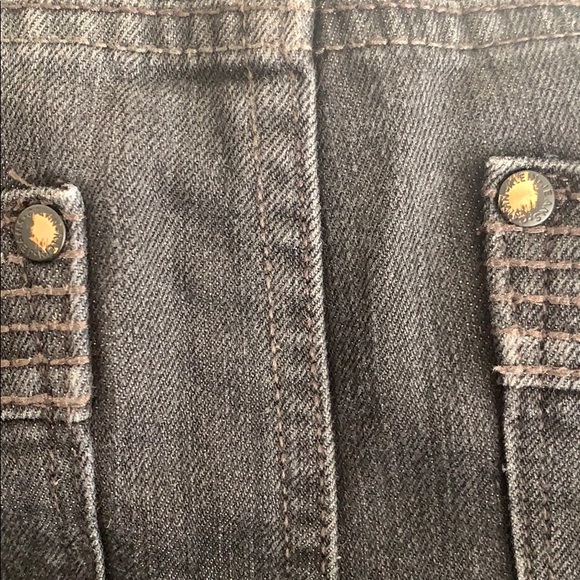 Calvin Clain Jeans for Boys - Picture 5 of 6